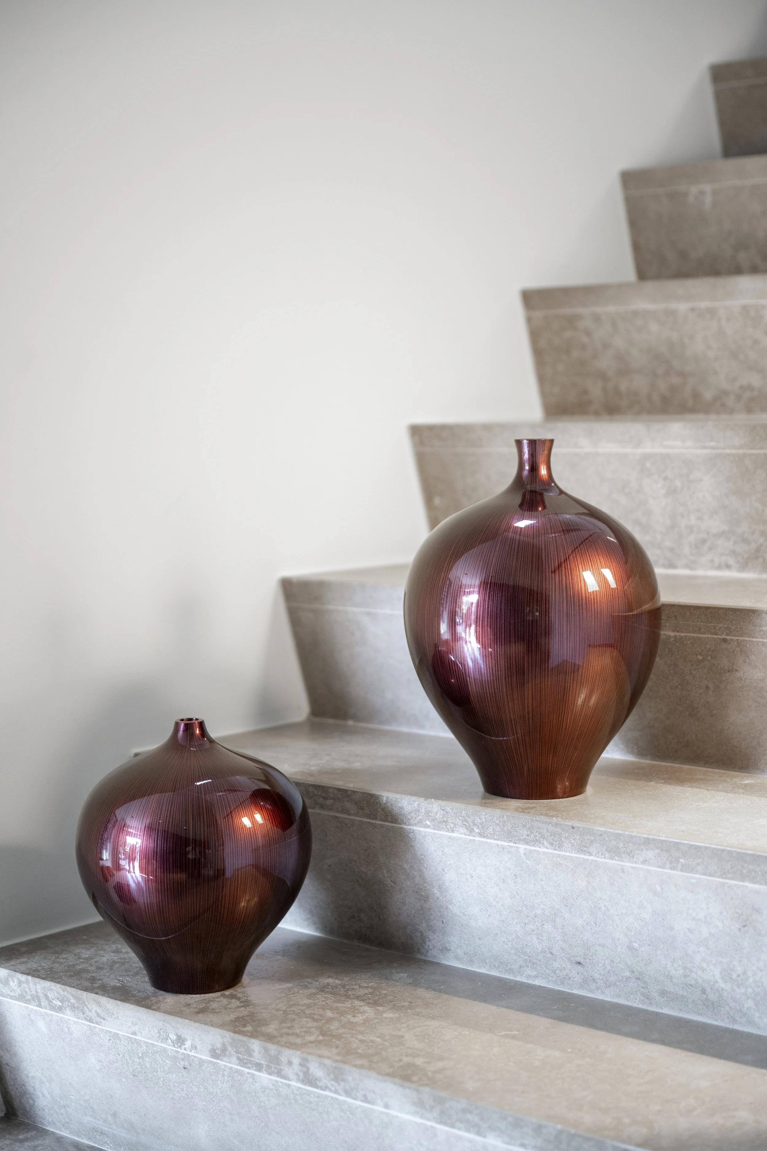 DV DESIGN | Unique Sculptures, Vases & Bowls by Robin Jacobs